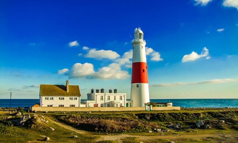 Le phare de Portland Bill, situé à l'extrémité de l'île de Portland dans le Dorset, en Angleterre